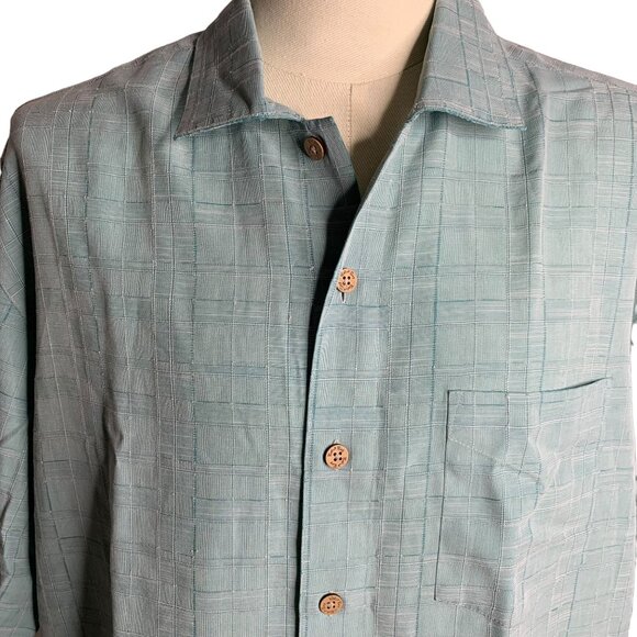 Batik Bay Button Up Camp Shirt L Green Checkered Short Sleeve Pocket Rayon - Picture 2 of 6